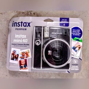 Instax Mini 40 Instant Camera Bundle w/ 10-pack of Film Sheets